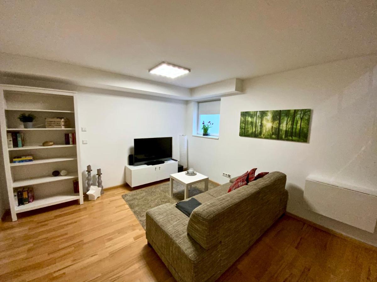 Maisonette-apartment-mit Glassfaseranschluss Apartment