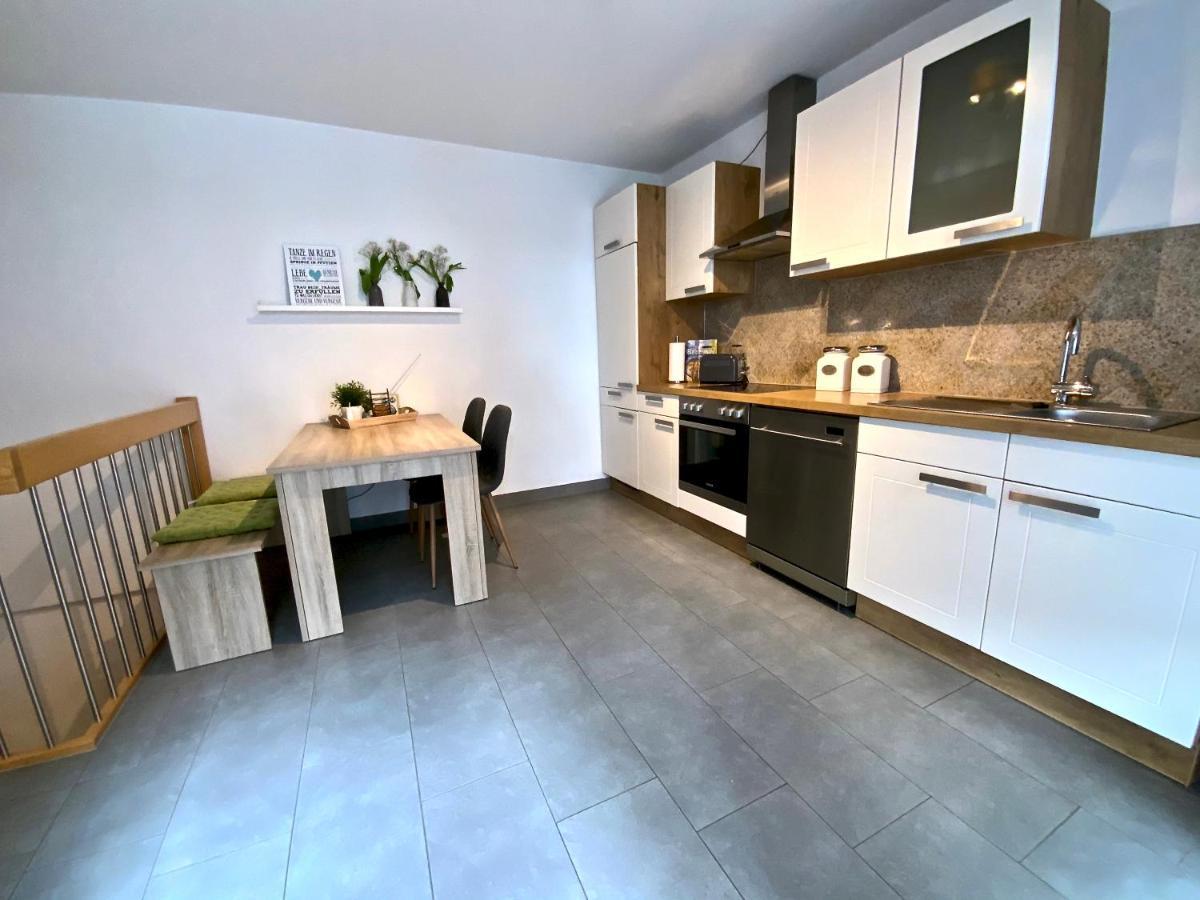 Maisonette-apartment-mit Glassfaseranschluss * Bruggen (Viersen)